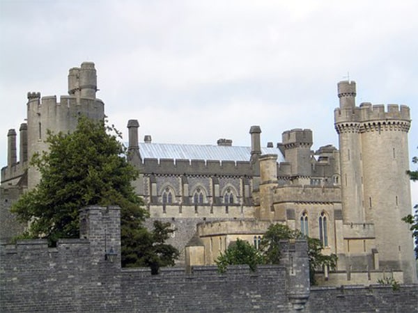 parapet roof detail